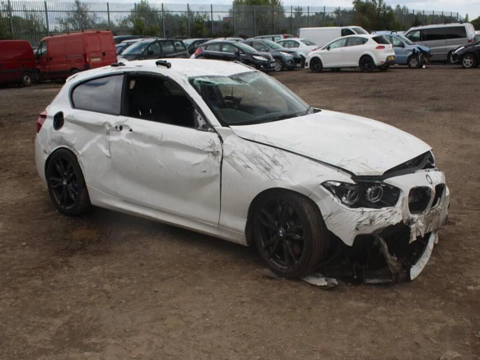BMW M140I SHADOW EDITION PINÇA AUTOMÁTICA FRENTE DIREITA 34116799466 - Imagem 2 de 4