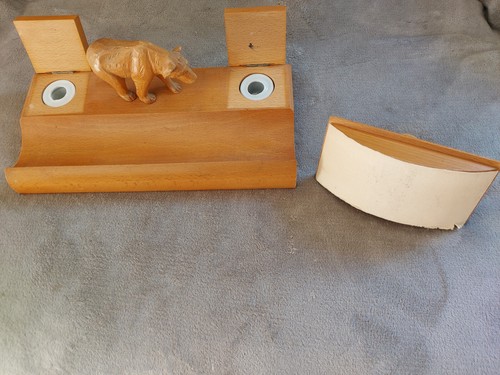 Antike schwere Schreibtischgarnitur aus Vollholz mit Tintenabroller - Bild 2 von 3