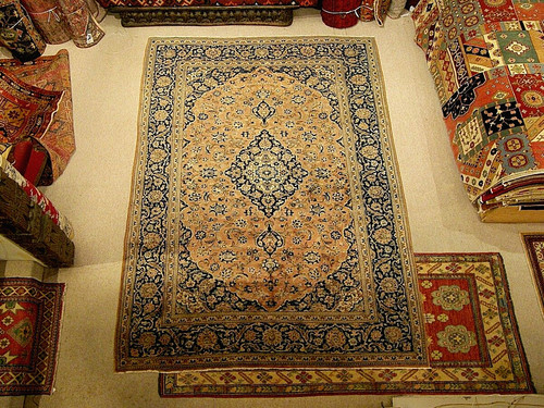 7.3 x 11 VINTAGE Handmade High Quality Medallion Espahan Natural Dyes Wool Rug
