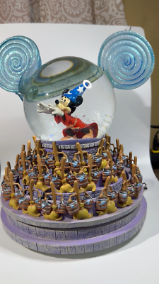 DISNEY FANTASIA MICKEY MOUSE SORCERER'S APPRENTICE DANCING