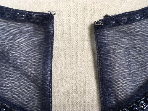 JS COLLECTIONS Navy S/S Formal, Evening Dress W/ Sequins & Embellishments; SZ 4 - Picture 11 of 12