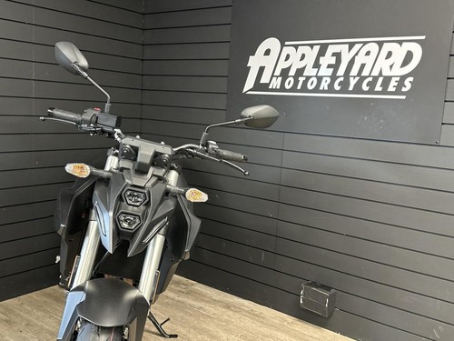 SUZUKI GSX-8S 2024 PRE REG BLACK AND GREY ONLY - Picture 3 of 14