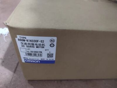 Omron R88M-K1K030F-S2 Servo Motor New One Expedited Shipping R88MK1K030FS2