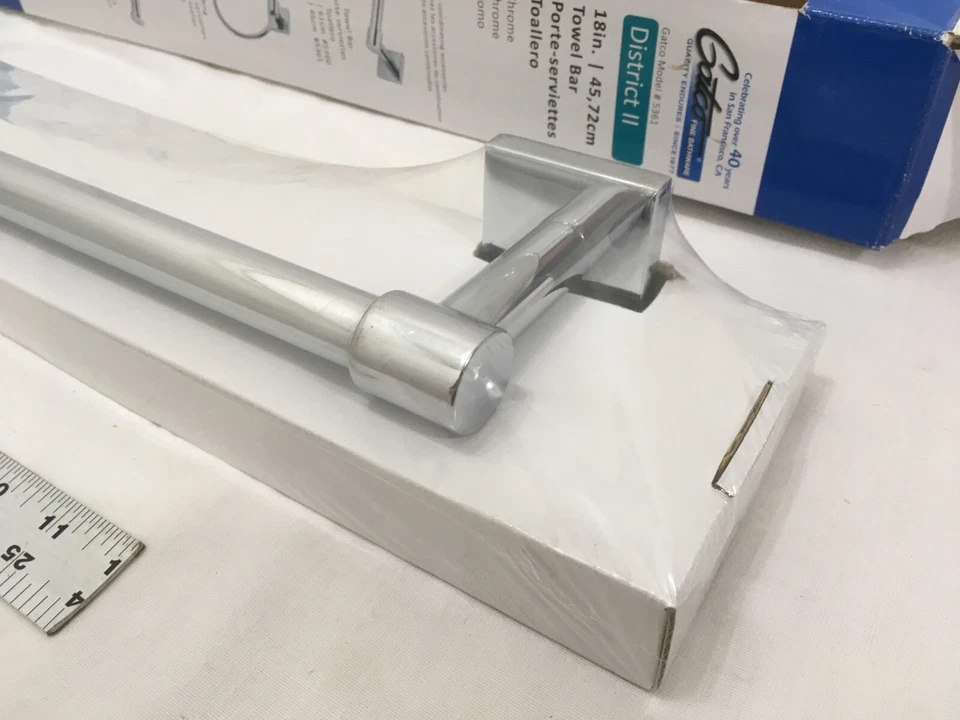 (1) Toallero Gatco District II 18" NUEVO - CROMO - #5361 (sw) Foto 2 de 4