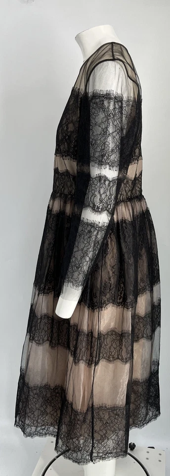 Mikael Aghal 黑色花卉蕾丝分层长袖透明上衣迷笛连衣裙 14 码 — 第 2/4 张图片