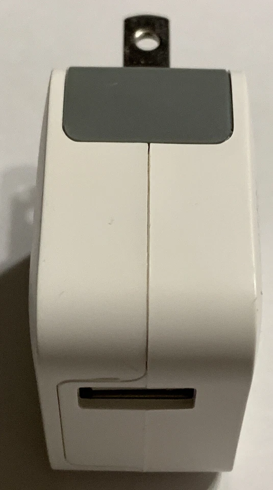 Genuine OEM Just Wireless HKAP1062US 2.Amp AC Adapter Power Charger USB Charger - Image 2 of 4