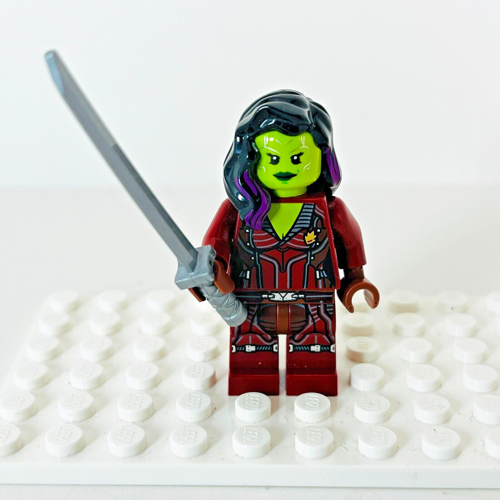 Lego Gamora 76021 Dark Red Suit Super Heroes Guardians of the Galaxy Minifigure