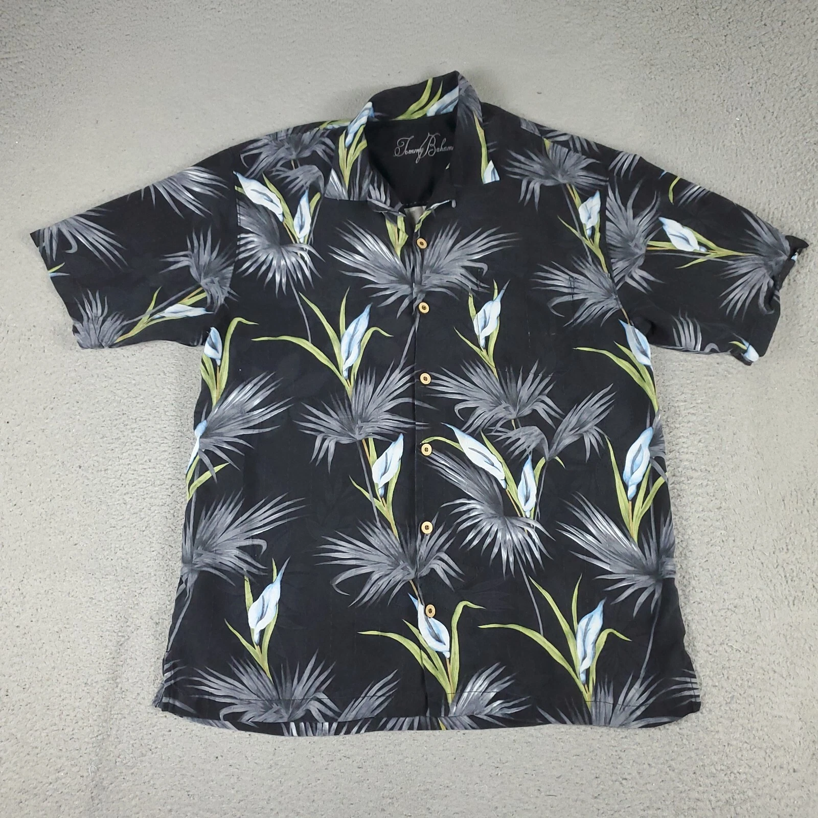 Tommy Bahama Shirt Mens Large Gray Blue Floral Hawaiian Button Up *