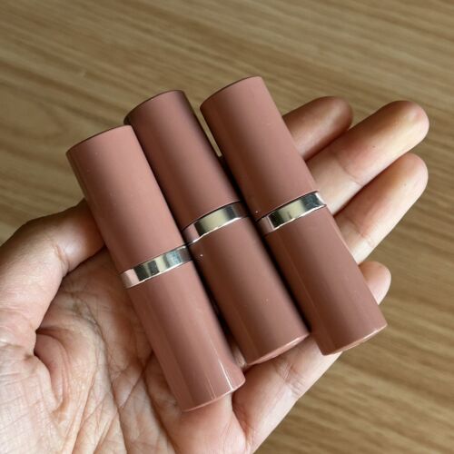 Bundle Clinique Canoodle 04 Dramatically Different Lipstick Brown Tube (3) READ