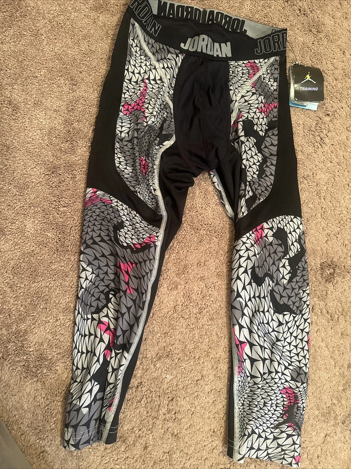 NWT Jordan Training Compression Basketball Tights Black/Gray 687840-012 Size LG - Image 2 of 3