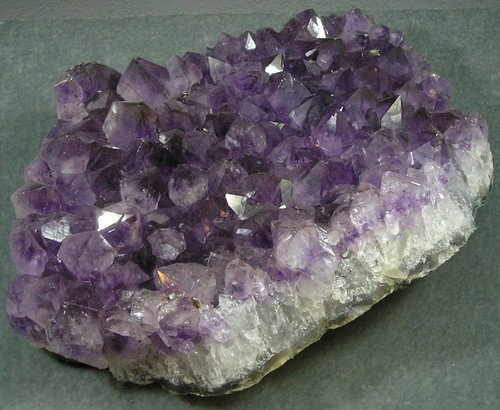 Große Amethyst lila Kristall Geode Probe Brasilien 21 cm 8 1/4" 2,2 kg 4 Pfund 13 Unzen - Bild 9 von 9