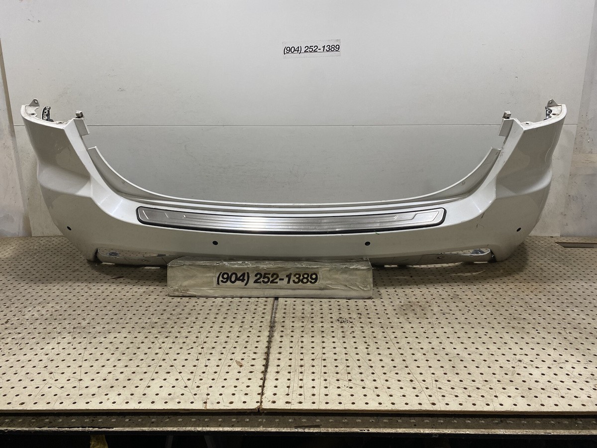 Rear Bumper Cover Kia Sorento SX 3 5L 2011-2013 86611-1U200 OEM2