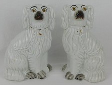 Rare Victorian WHITE STAFFORDSHIRE MANTEL DOGS 8.5” Pair Set Spaniels England