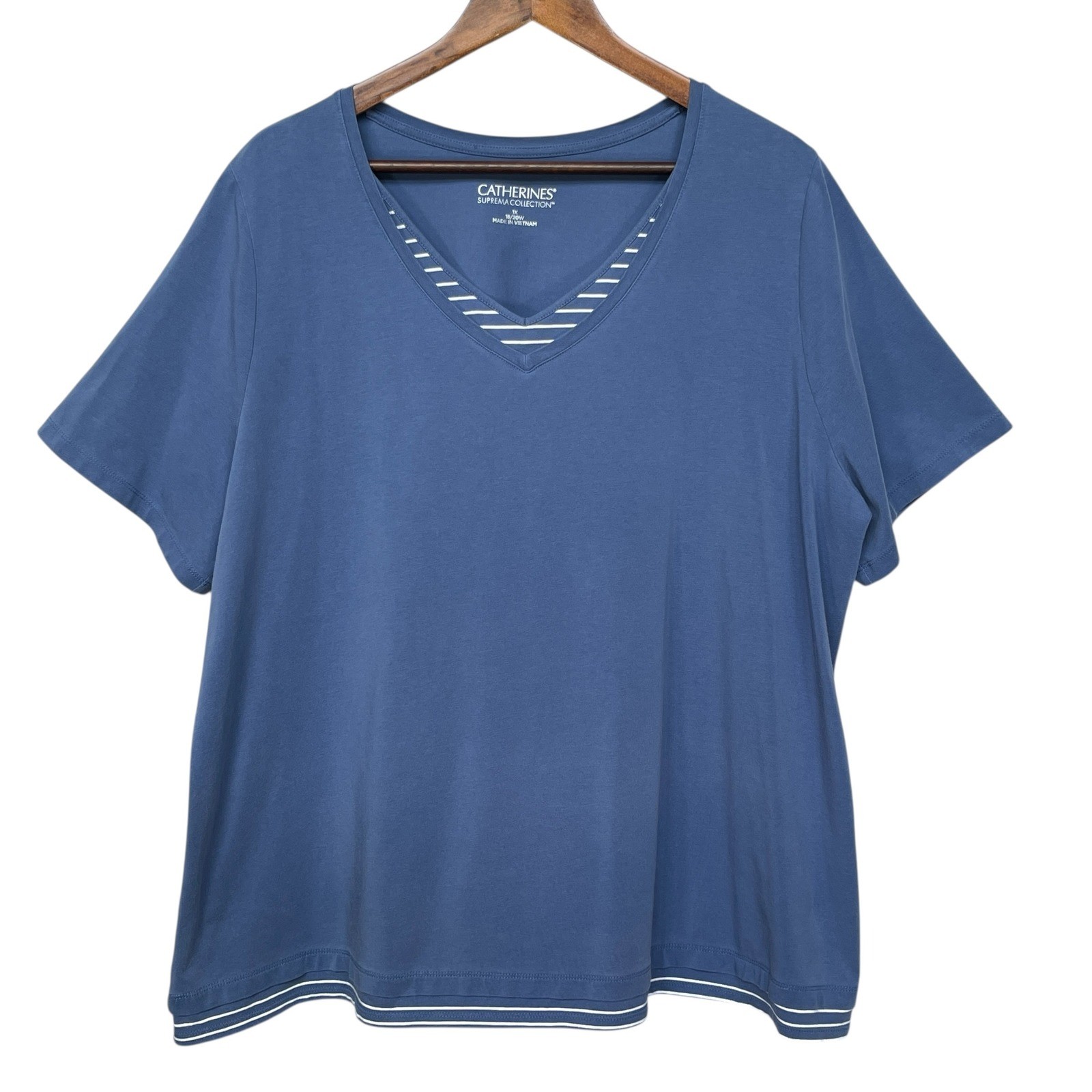Catherines Suprema Collection Blue V-Neck Short Sleeve Tee Plus Size 1X 18/20W