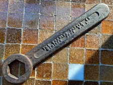 Vintage The Chas. Charles Parker Co. No. 2 Vise Wrench Antique Meriden Conn USA