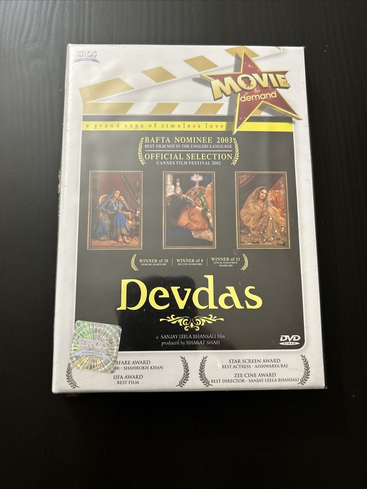 Foto 1 di 3