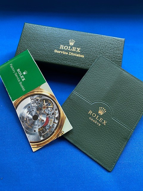 ROLEX DATE MODEL 15200, MINT CONDITION, SERVICED, WARRANTY, HOLOGRAM ...