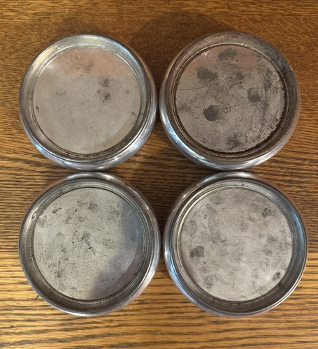 Lot de 4 anciens sous-verres en verre argenté avec fleurs à aiguille ~ Hong Kong - Photo 2/8