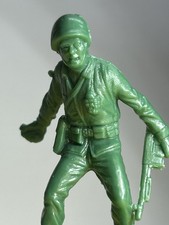 Vtg Marx 54mm Battleground American Soldier Throwing Bernadette