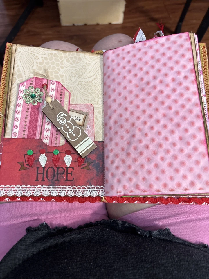 Junk Journal - Image 4 of 4