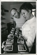 1977 Michael Cooper University Fo Wisconsin Shooting Team 8X12 Vintage Photo