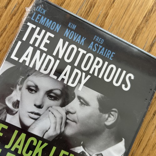 Die berüchtigte Wirtin (DVD 2011) Kim Novak Jack Lemmon Fred Astaire NEU VERSIEGELT - Bild 2 von 7