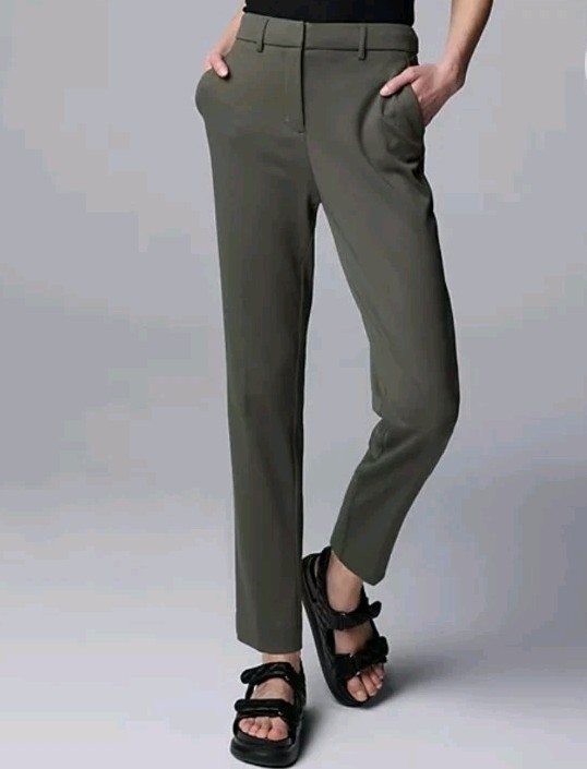 Simply Vera Vera Wang Women's Size Large Avocado Slim Straight Stretchy Pants!