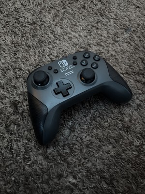 Nintendo Switch Wireless Controller - Black (HACAFSSKA)