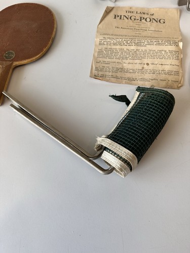 Juego de ping pong Parker Brothers 1935 con 2 paletas, red, instrucciones, soportes de red - Imagen 10 de 21