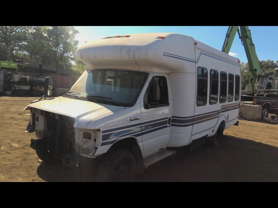 Roda DRW 16x6 aço 4 furos ovais compatível com 07-19 21-23 Ford E350 Van 6771968 - Imagem 4 de 4