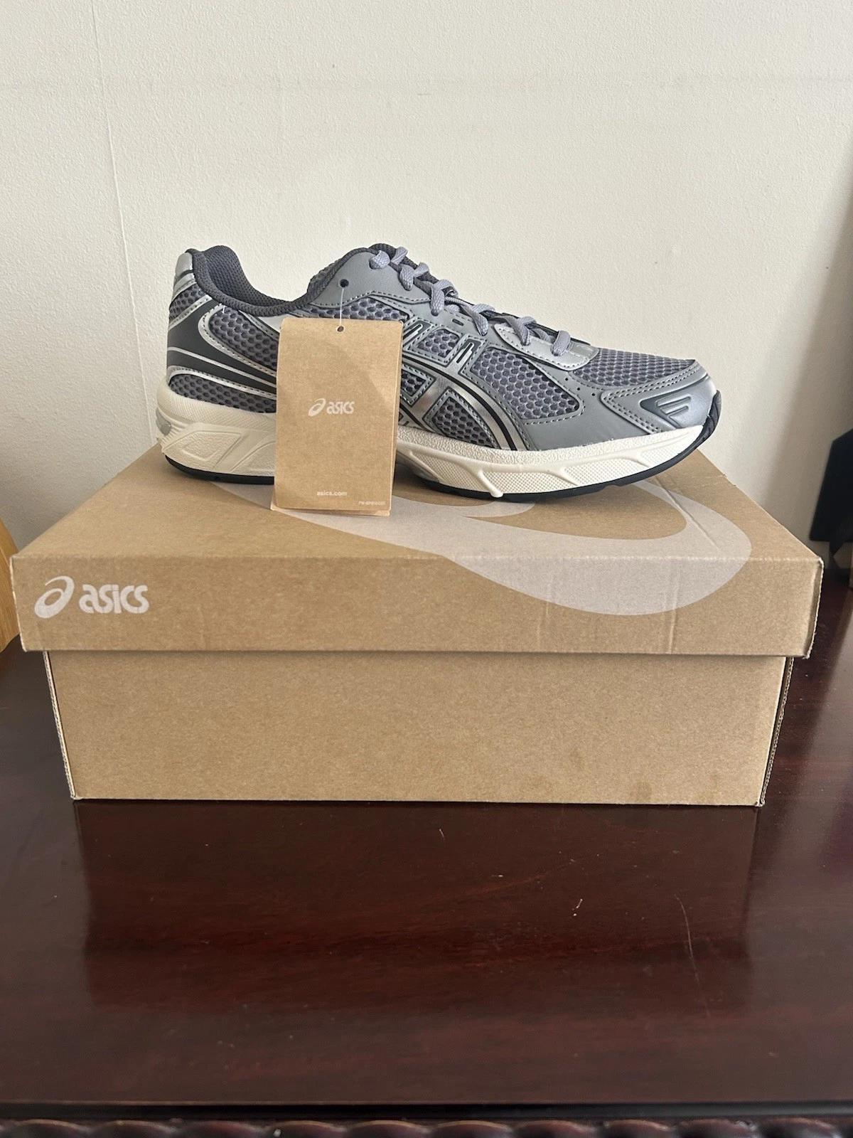 ASICS Gel 1130 grigio argilla argento puro taglia UK 7