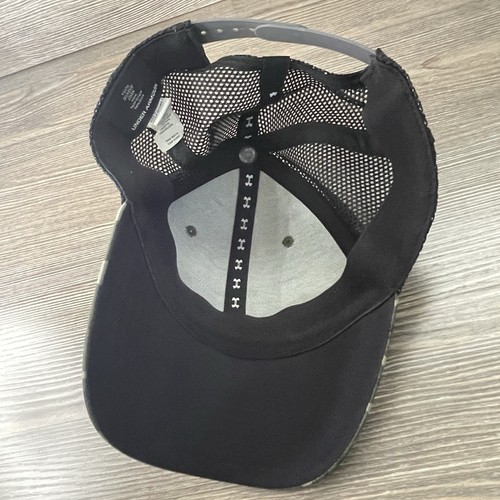 EUC Under Armour Youth Camo Adjustable Hat Baseball Cap Snapback Trucker - Picture 6 of 7