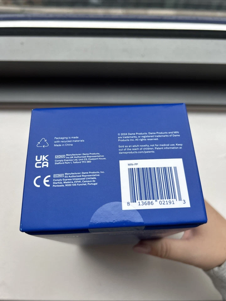 Mini vibrador de pared Dame Min Foto 3 de 4