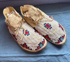 Antique PAIR of PLAINS INDIAN BEADED MOCCASINS w RAWHIDE SOLES