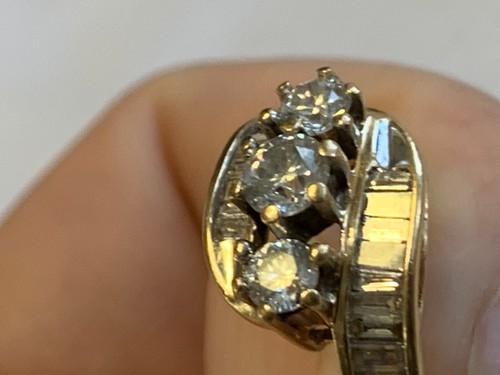 14K Yellow Gold Diamond Ring 4.8g Fine Jewelry Size 4 Band Round & Baguette - Picture 15 of 24