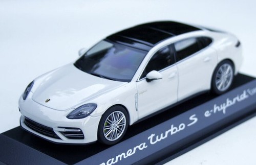 Porsche Panamera Turbo S e-hybrid Executive Typ 971 Bj. 2016-2020, White, M.1 :