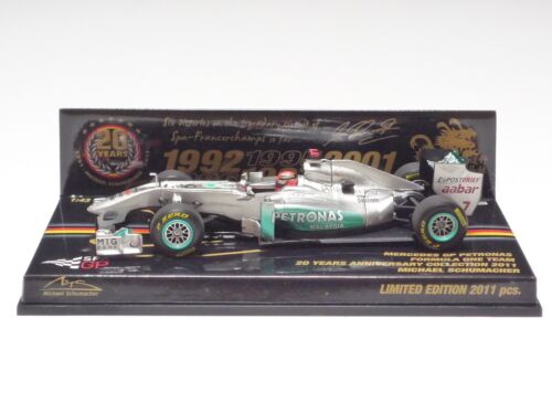 MINICHAMPS 1:43 MERCEDES GP MGP W02 M. SCHUMACHER 20 YEARS BELGIAN GP SPA 2011