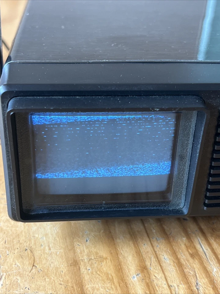 Vintage September 1979 Samsung BT-075ZT Portable Television - Image 3 of 4