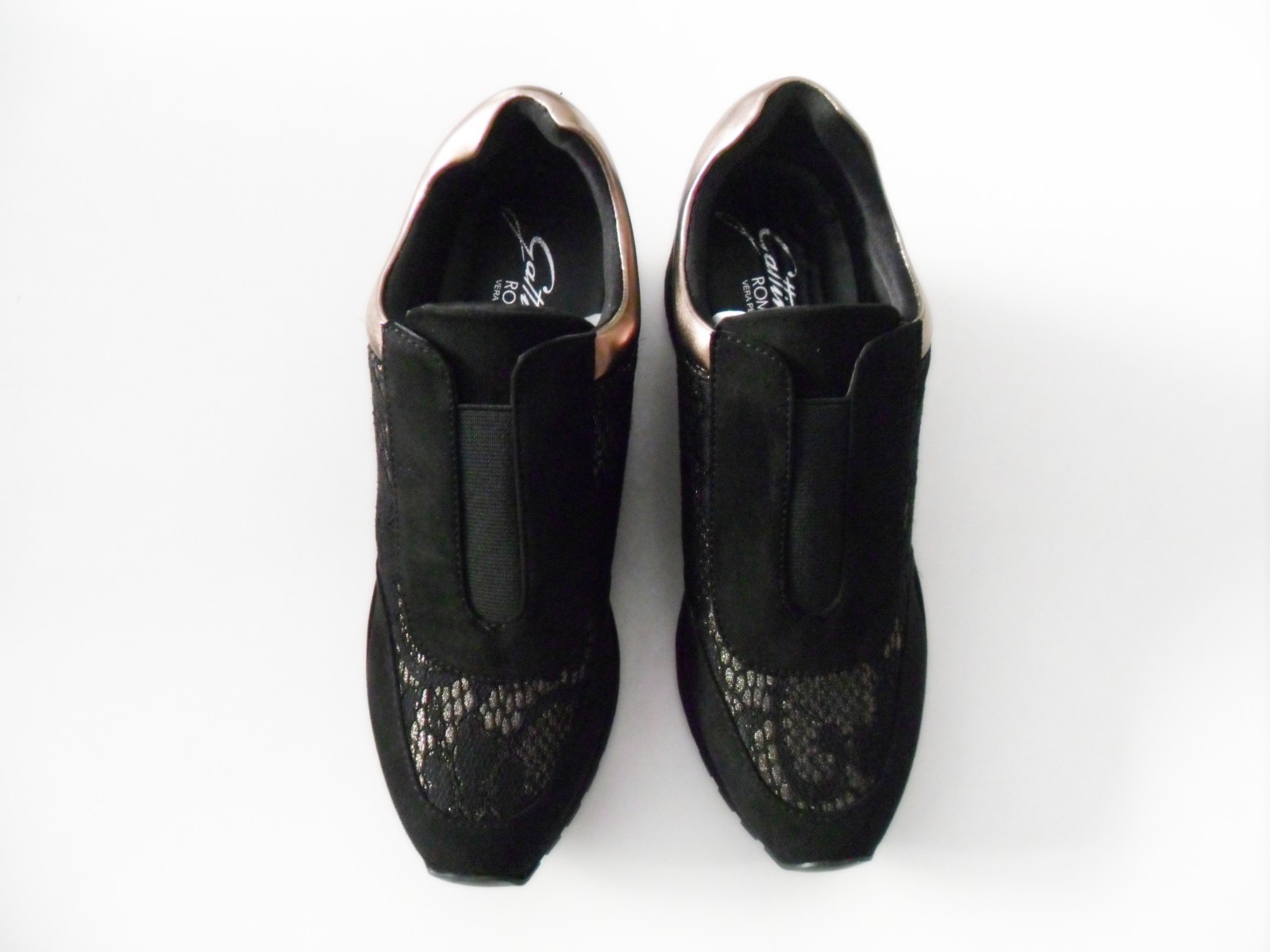 GATTINONI PINTI0817WMO020 SNEAKERS SLIP ON IN IN ON PIZZO NERE E DORATE a2be19 GATTINONI PINTI0817WMO020 SNEAKERS SLIP ON IN IN ON PIZZO NERE E DORATE a2be19
