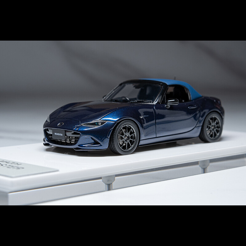 MakeUp 1:43 Mazda Roadster ND 990S 2022 Diecast Car Model Deep