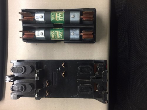 FPE FEDERAL PACIFIC 102 100AMP FUSE BLOCK & PULLOUT - Picture 2 of 5
