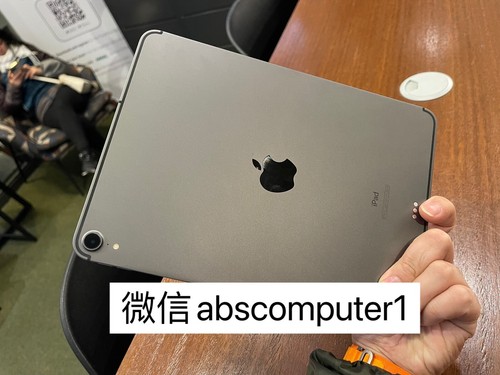 2018 iPad Pro 11in 64gb wifi cellular dark grey - Picture 3 of 8