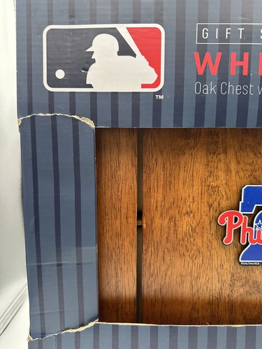 Philadelphia Phillies Whiskey Box Set Great Baseball Fans Wood Gift Set - Picture 5 of 10
