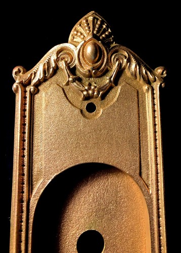 Pair of Antique Neoclassical Sargent Pocket Door Plates c.1880 (2 Available) #2 - Picture 5 of 8
