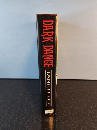 Dark Dance by Tanith Lee First In Blood Opera Sequence MacDonald 1992 1st ED VGC - Picture 7 of 24