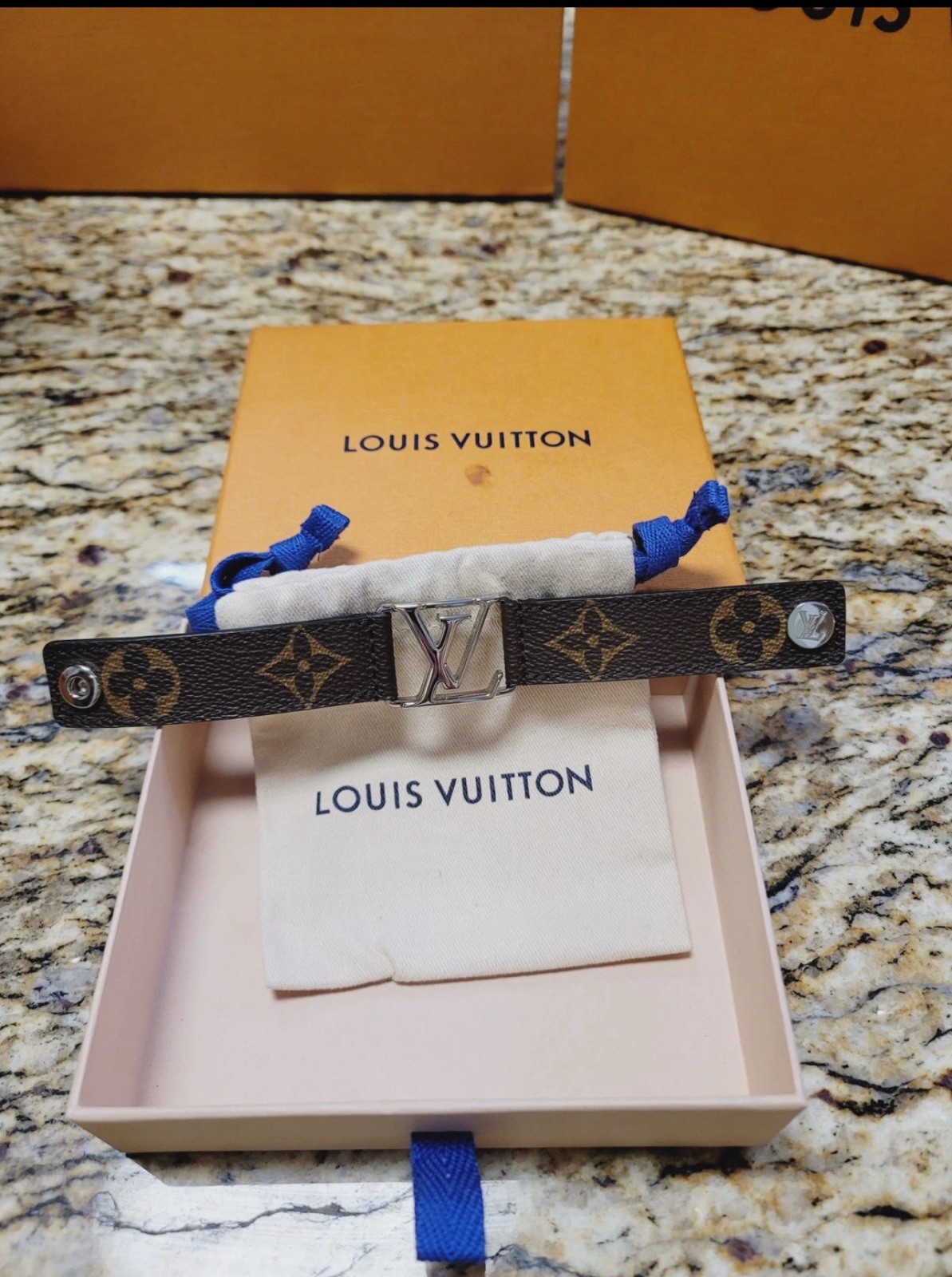 Louis Vuitton Unisex Bracelet Size 19cm AUTHENTIC image 3