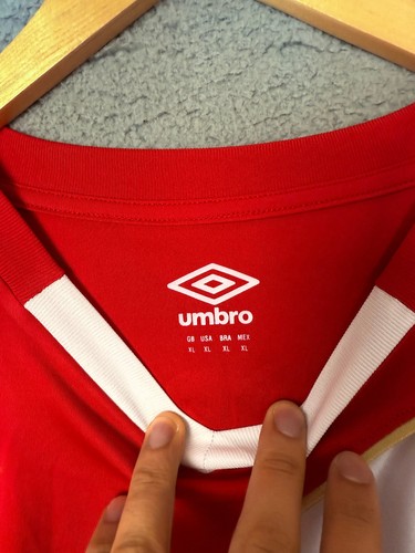 Umbro Mens Jersey XL Paolo Guerrero Red #9 National Team Futbol 2018-2020 - Picture 5 of 9