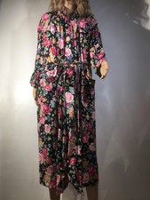 Vintage 1970s Victoria's Secret Robe Bathrobe M/L Made in Hong Kong Gold Label