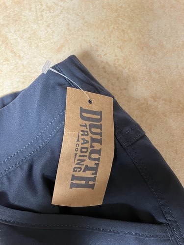 *NEW *Duluth trading DRY ON THE FLY Women’s Shorts GREY Size 10 - Picture 2 of 4
