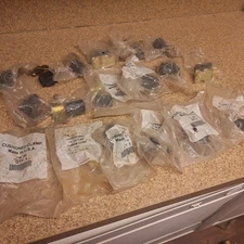 Cushion Strut Clamp for Mounting Copper Piping many sizes BULK LISTING